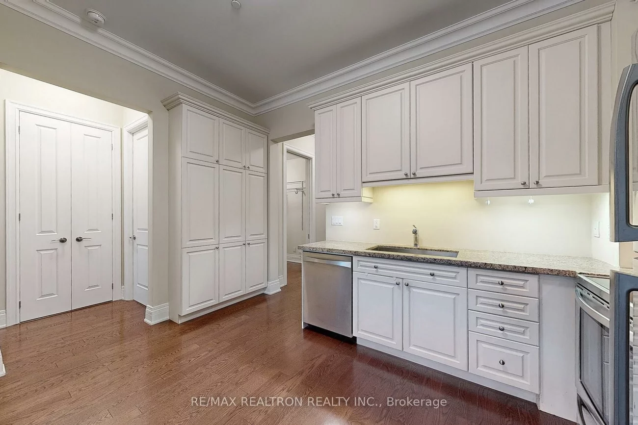 80, Burns, King City, King