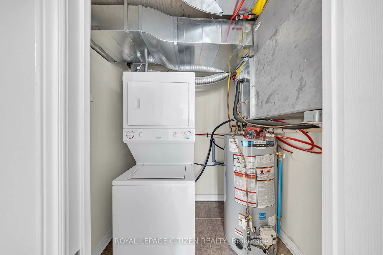 32, Church, Schomberg, King