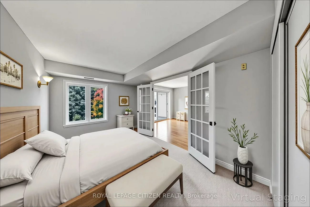 32, Church, Schomberg, King