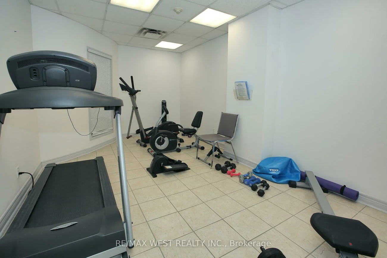 32, Church, Schomberg, King