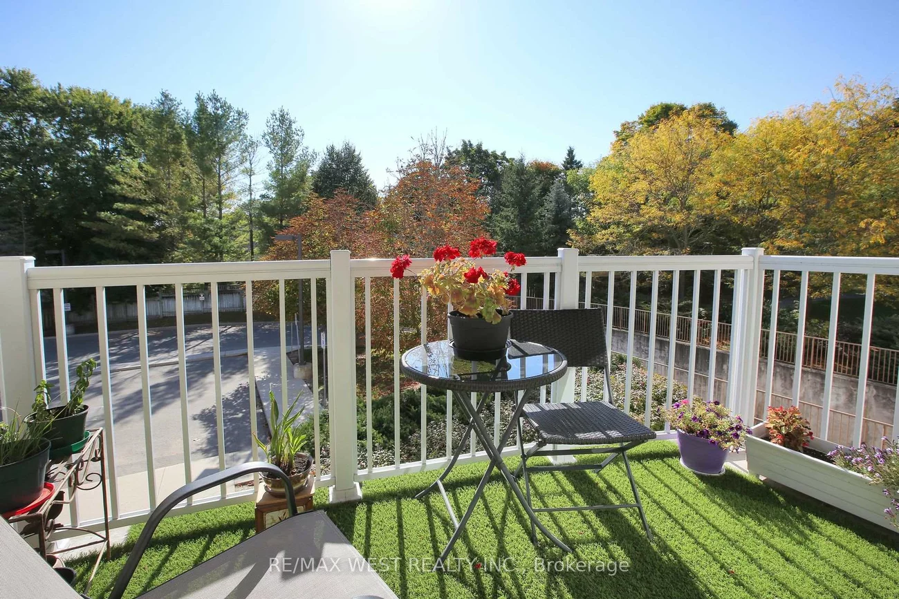 32, Church, Schomberg, King