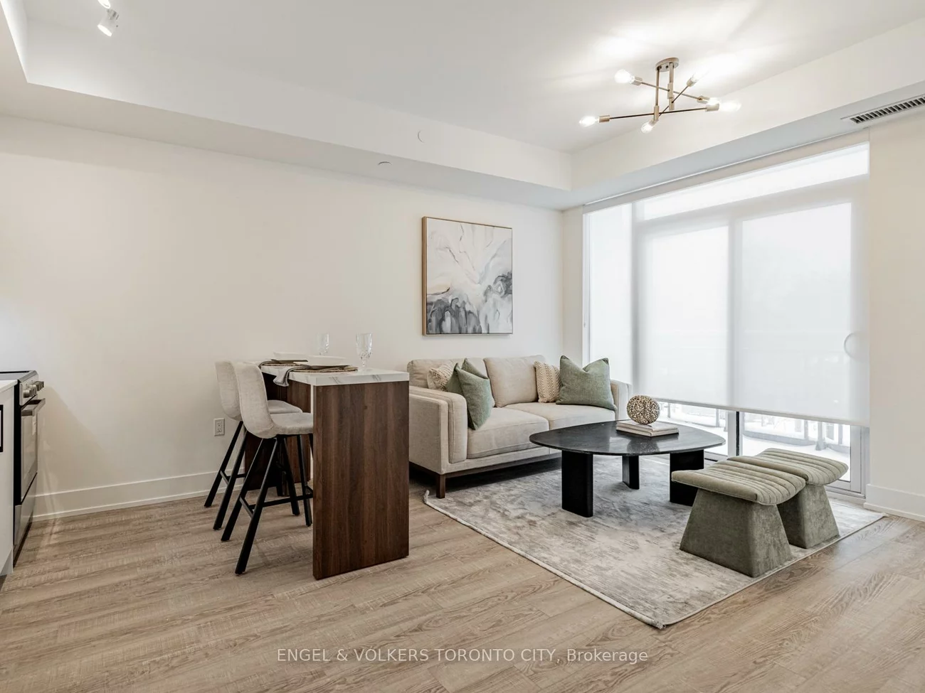 2075, King, King City, King