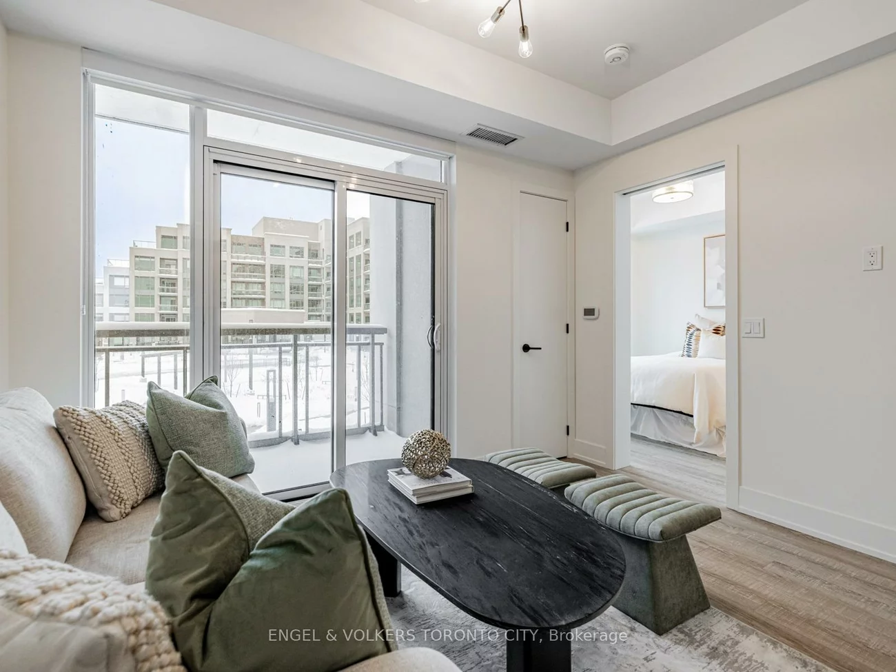 2075, King, King City, King