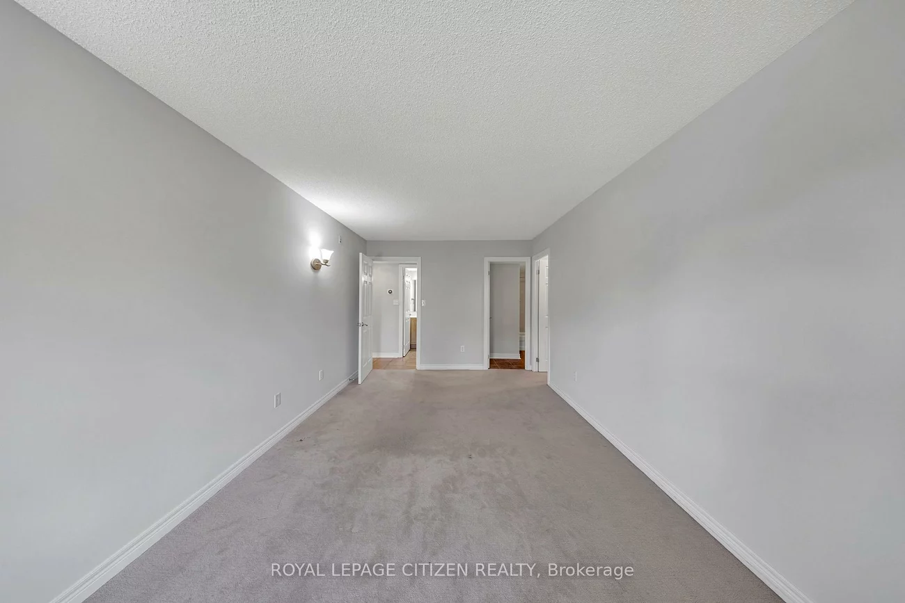 32, Church, Schomberg, King