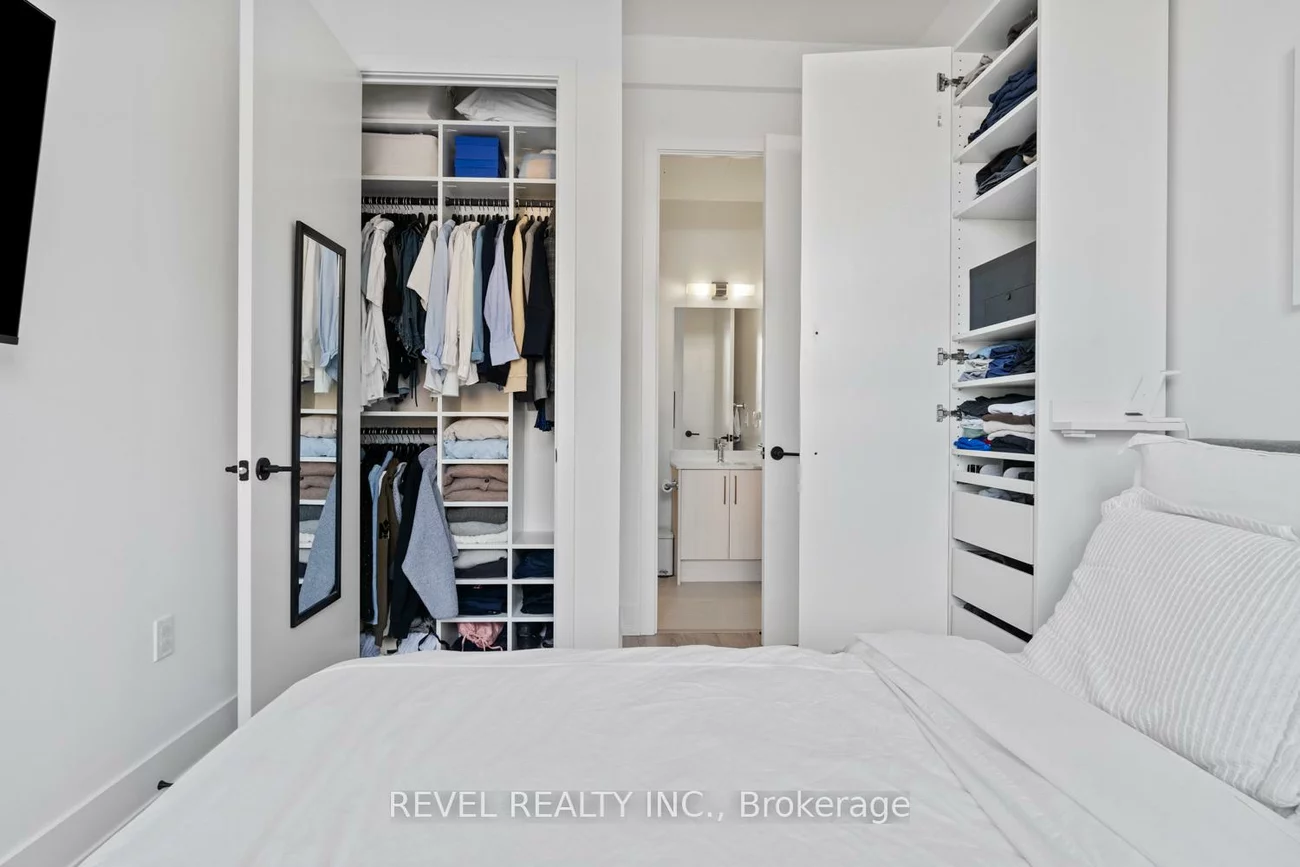 2075, King Rd, King City, King