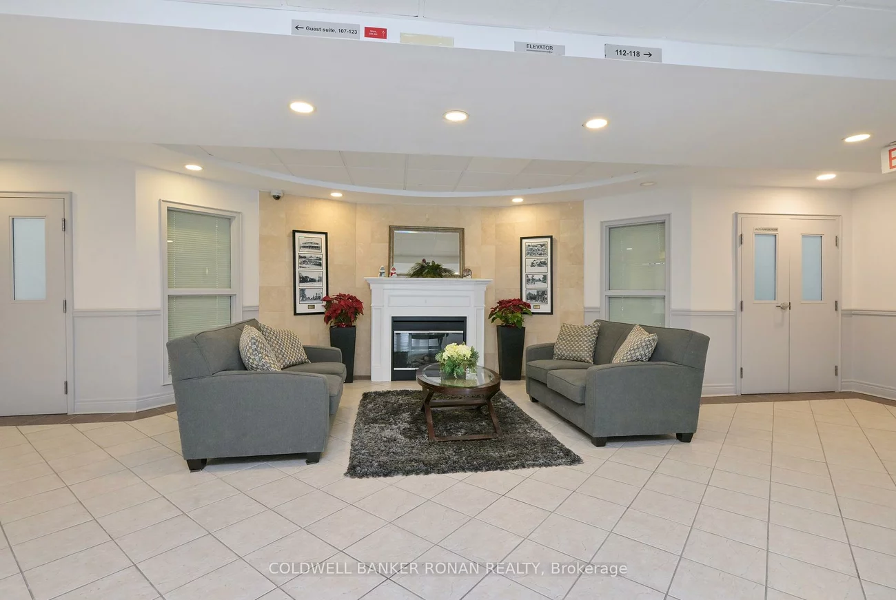 32, Church, Schomberg, King