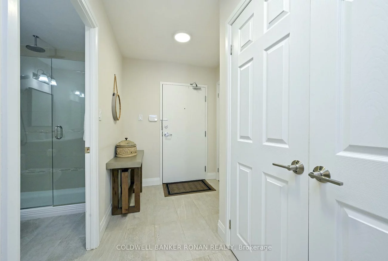 32, Church, Schomberg, King