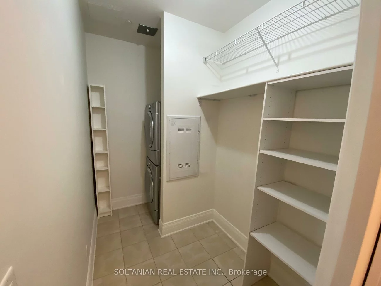 80, Burns, King City, King