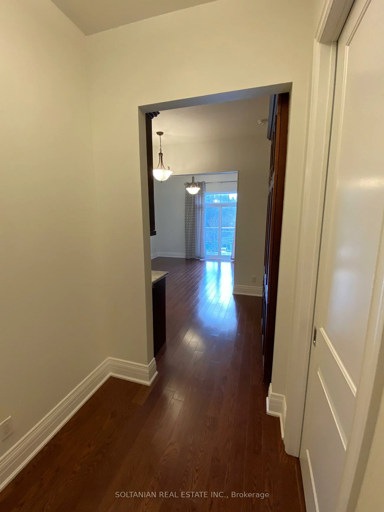 80, Burns, King City, King