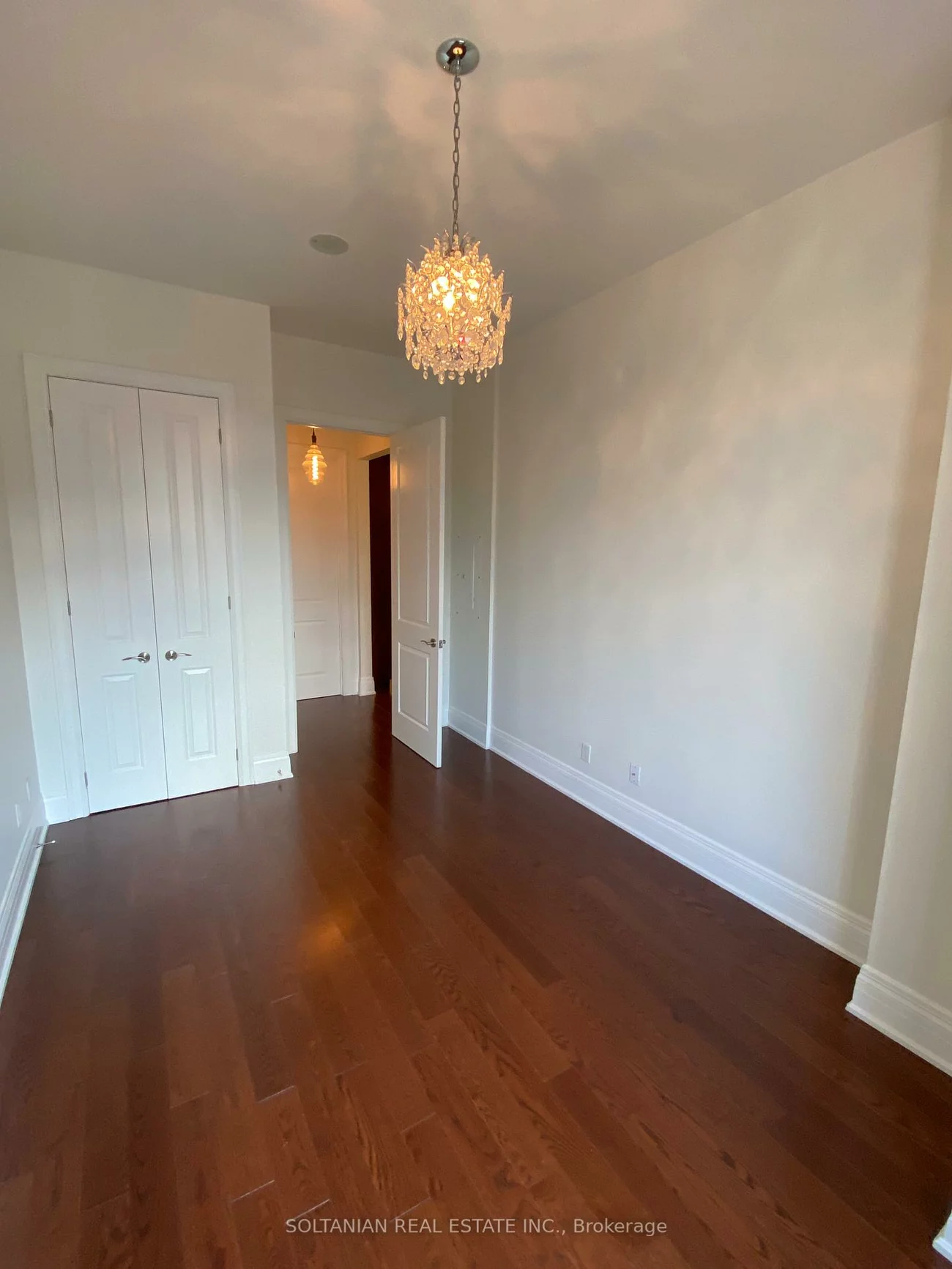 80, Burns, King City, King