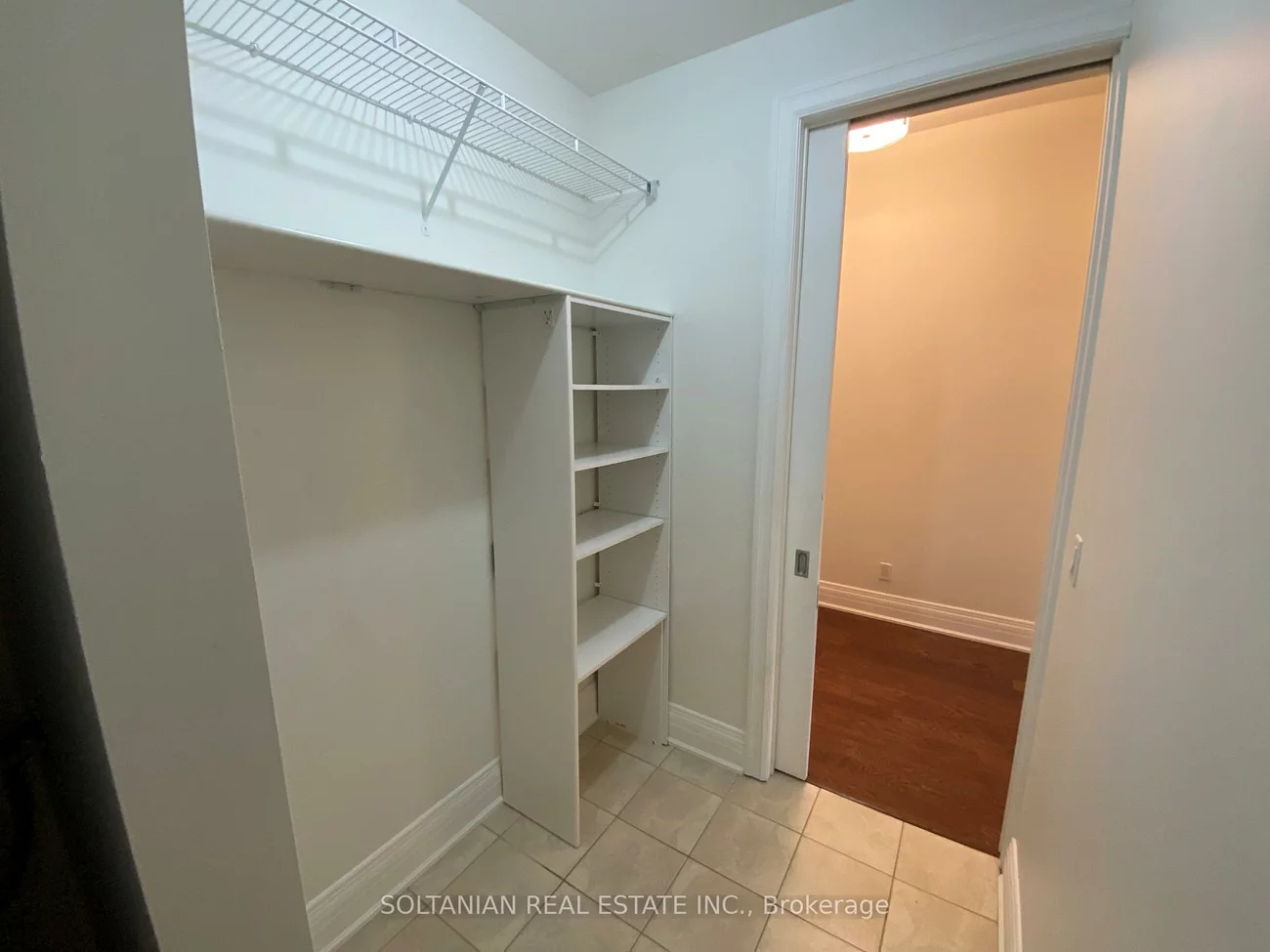 80, Burns, King City, King