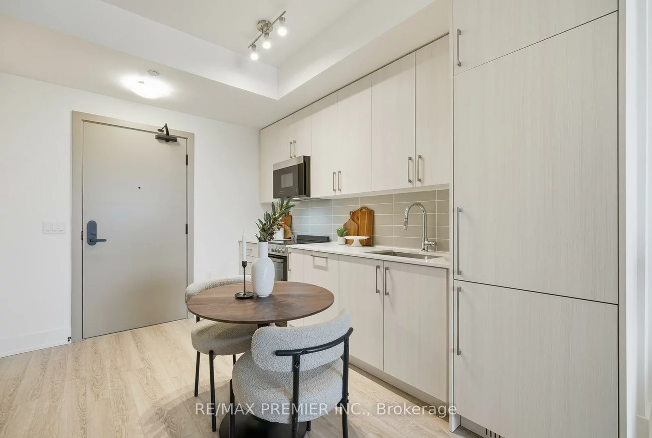 2075, King, King City, King