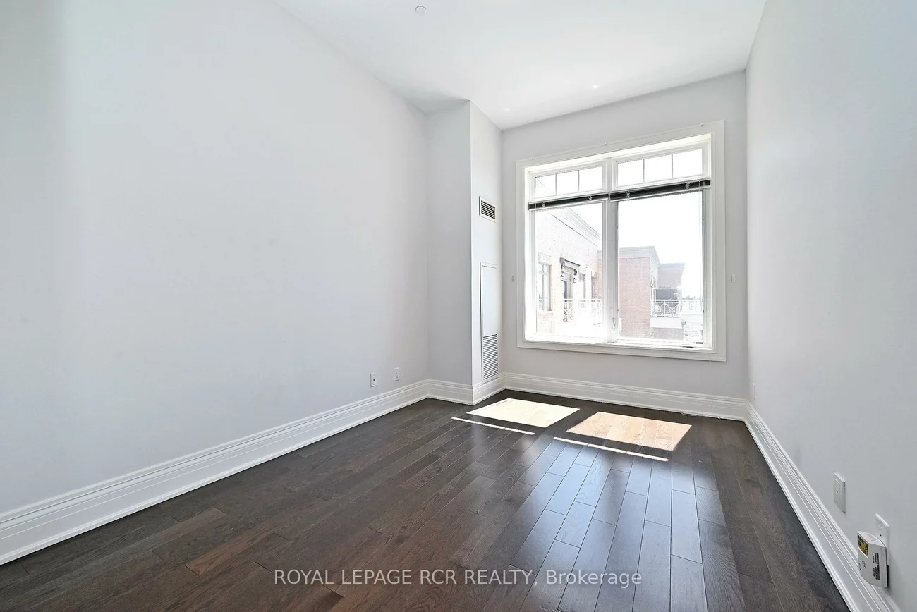 80, Burns, King City, King