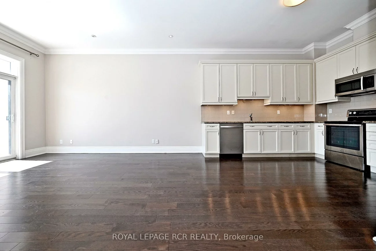 80, Burns, King City, King