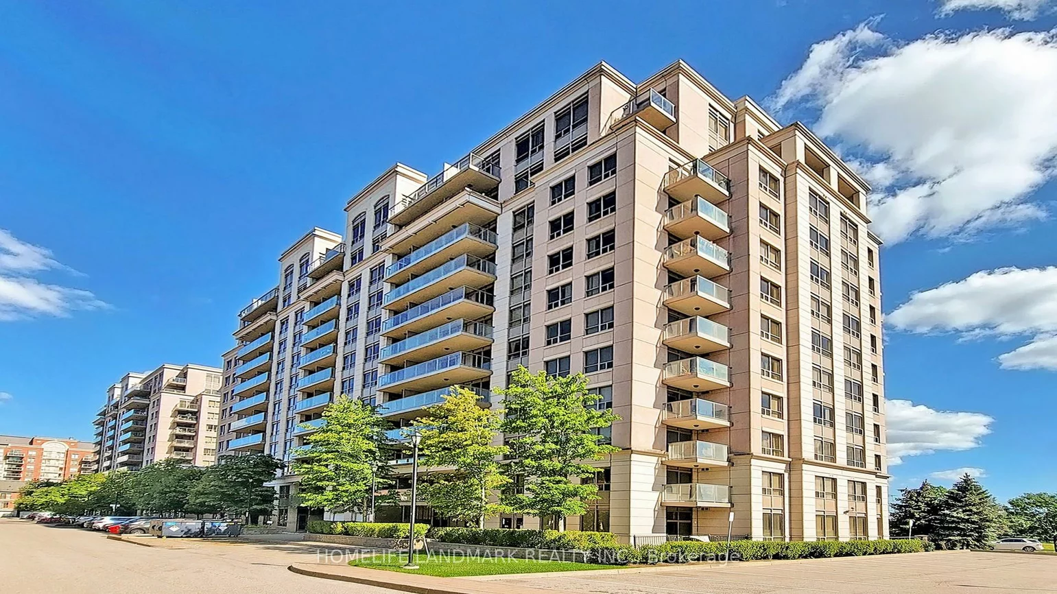 39, Galleria, Commerce Valley, Markham
