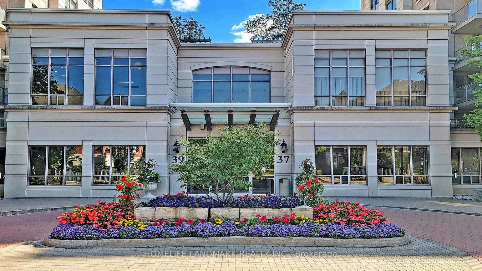 39, Galleria, Commerce Valley, Markham