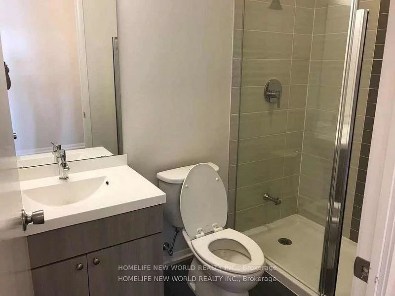 540, Bur Oak, Berczy, Markham