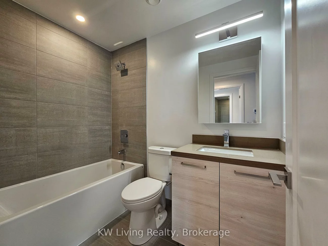 38, Gandhi, Commerce Valley, Markham