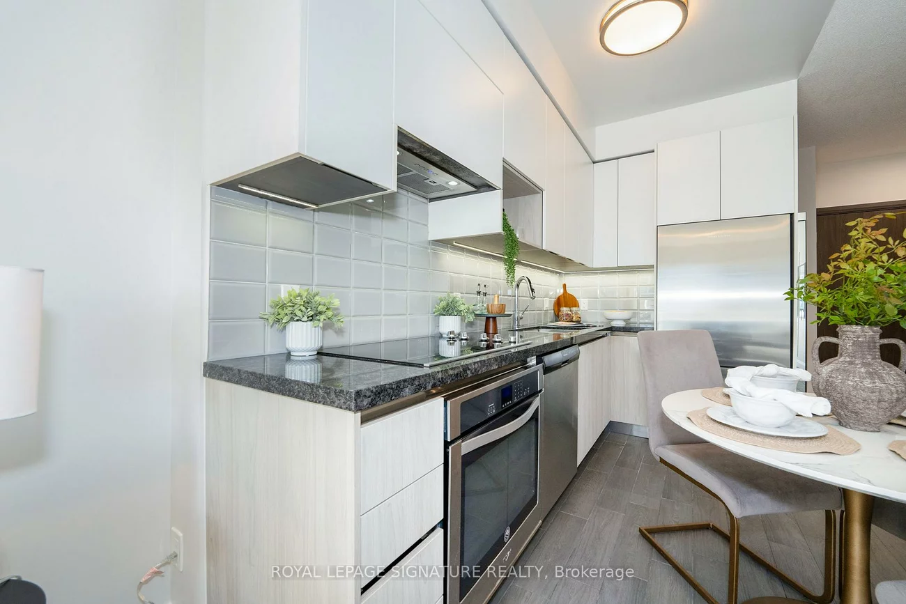 15, Water Walk, Unionville, Markham