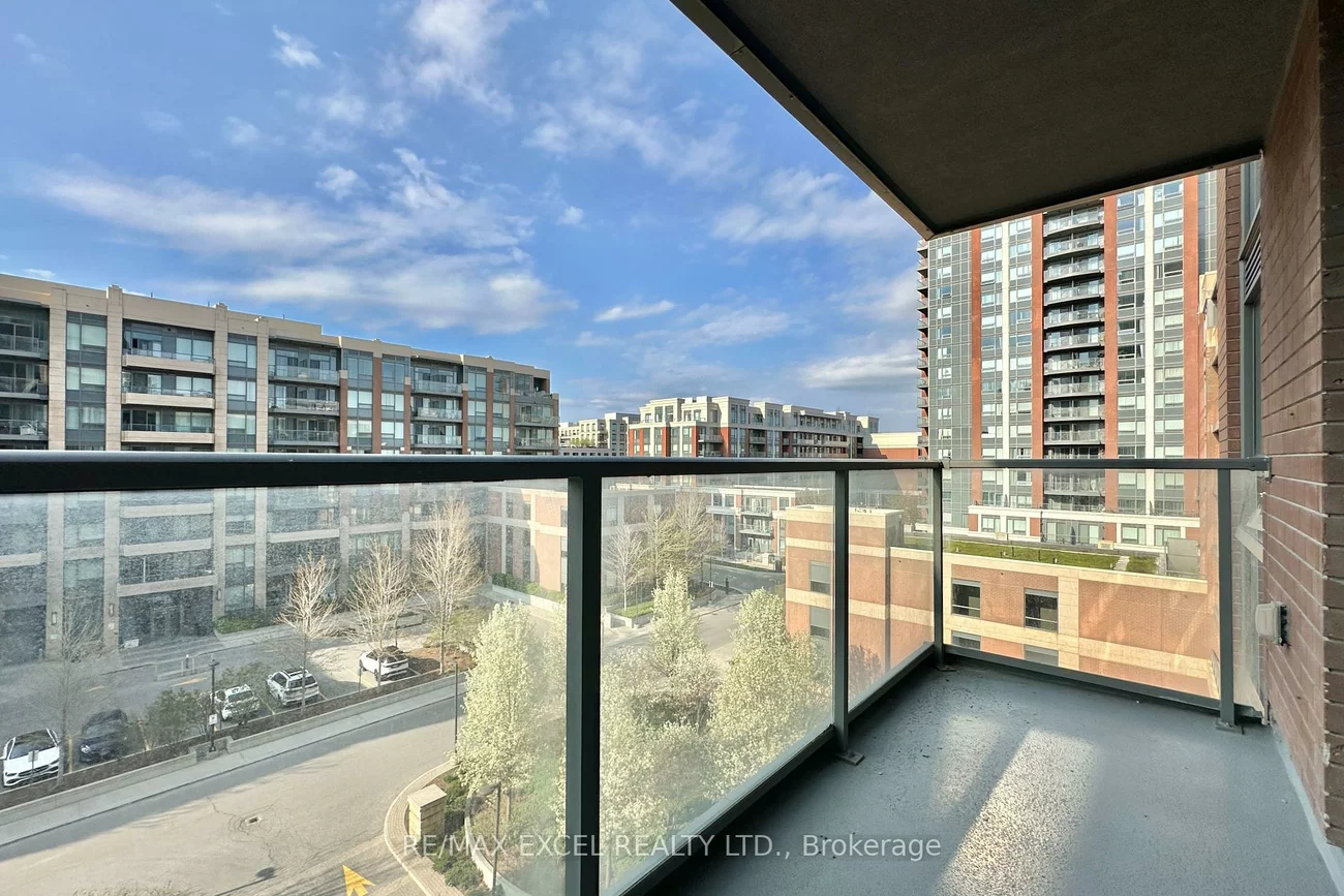 18, Uptown, Unionville, Markham
