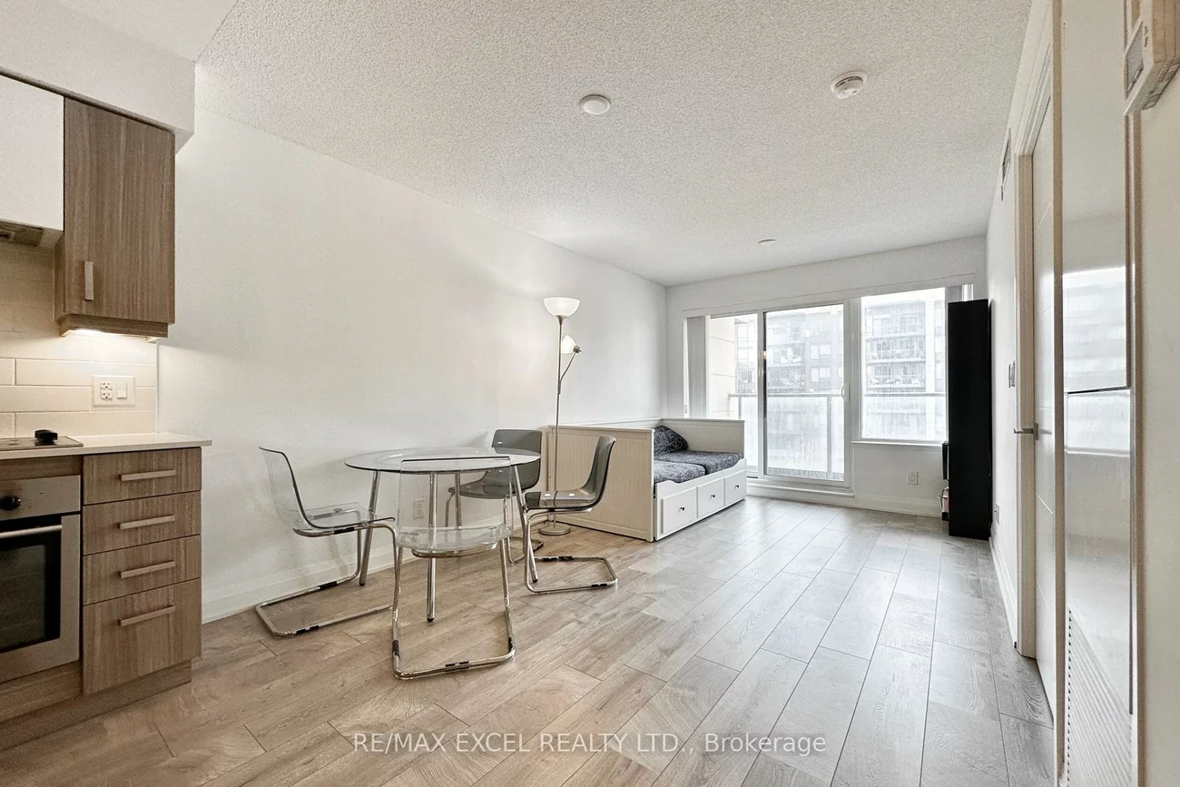 18, Uptown, Unionville, Markham