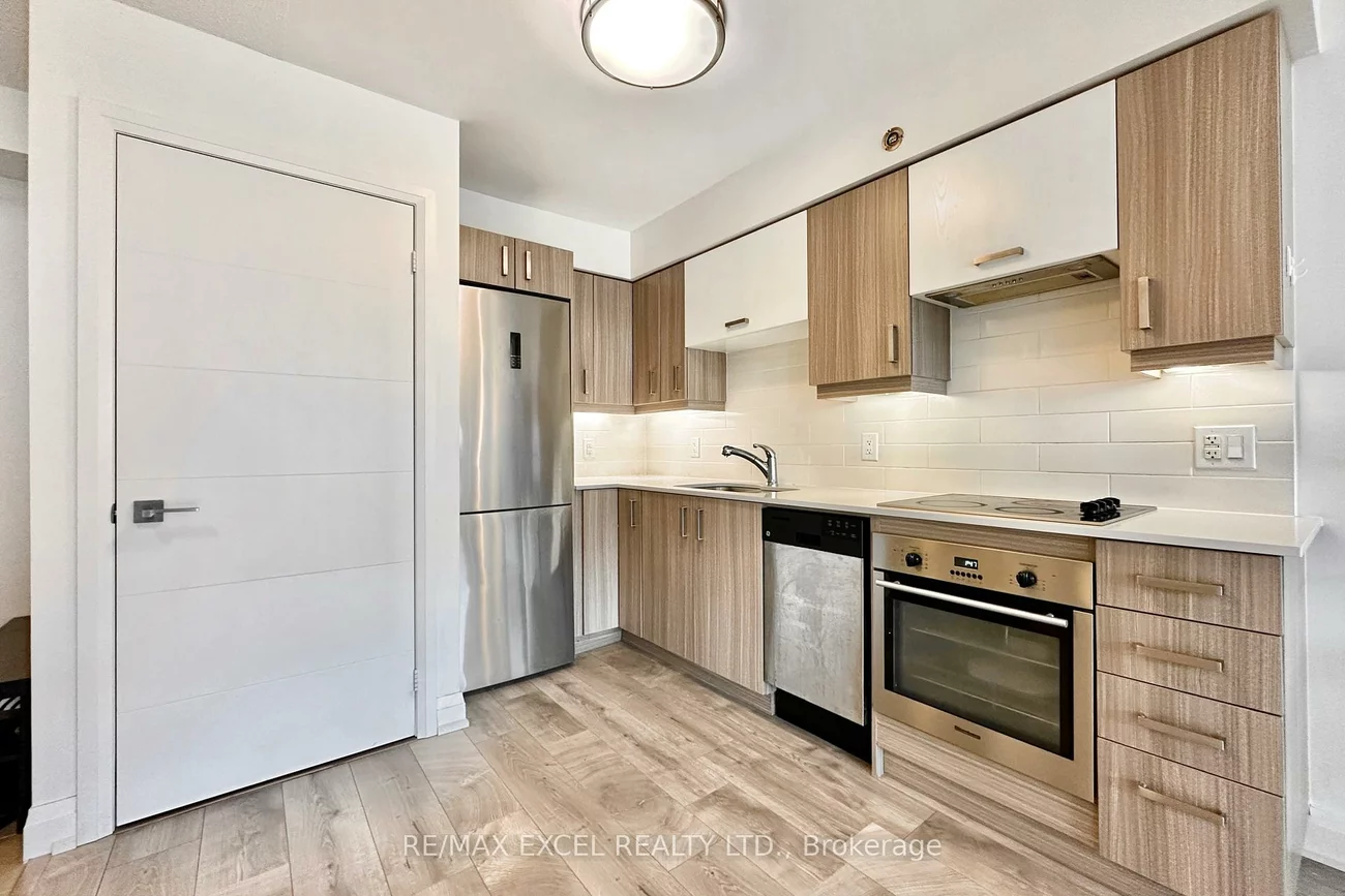 18, Uptown, Unionville, Markham