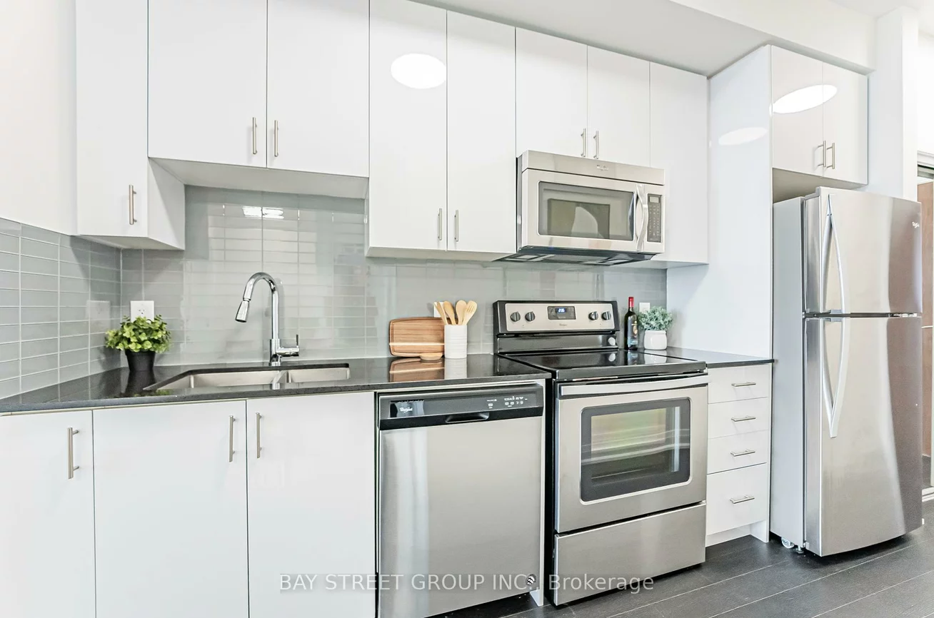 9582, Markham, Wismer, Markham