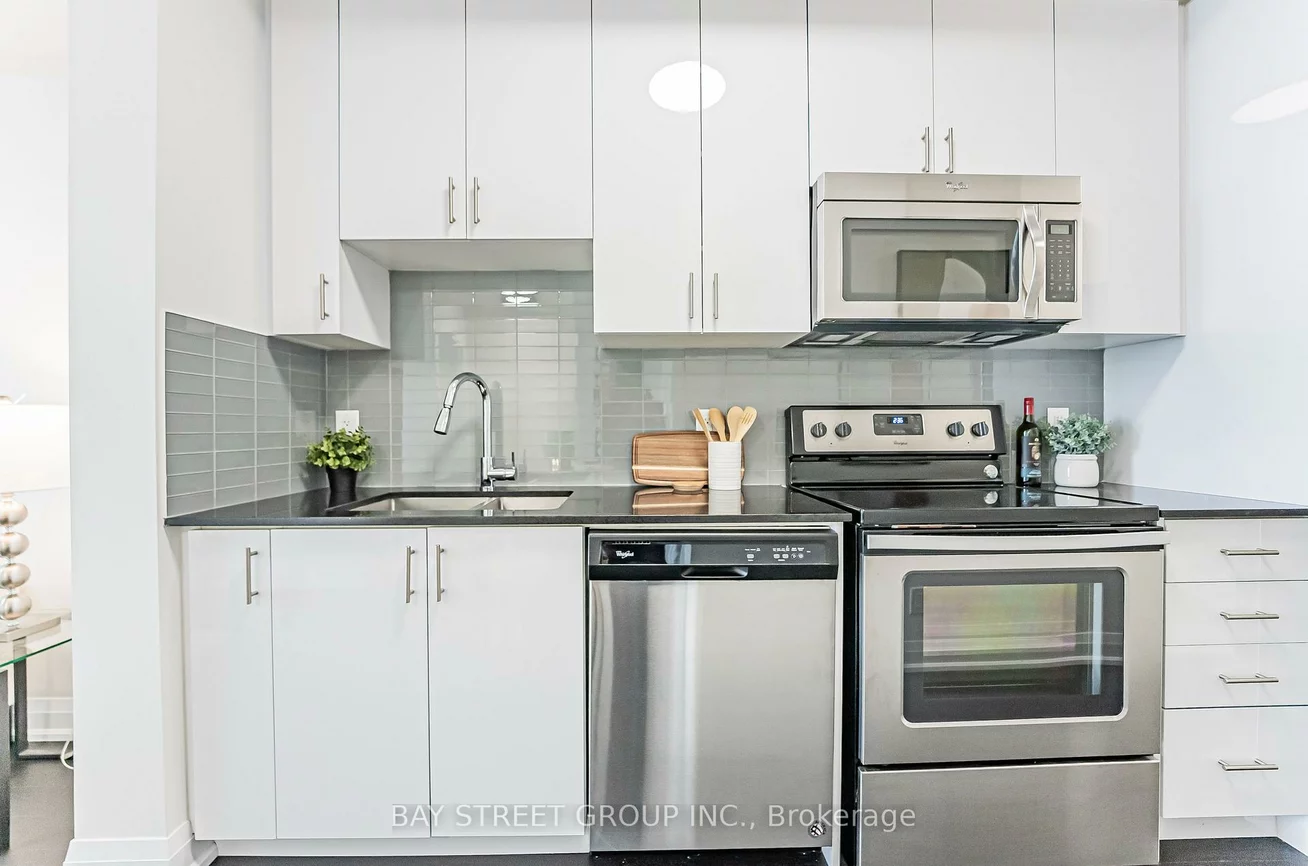 9582, Markham, Wismer, Markham