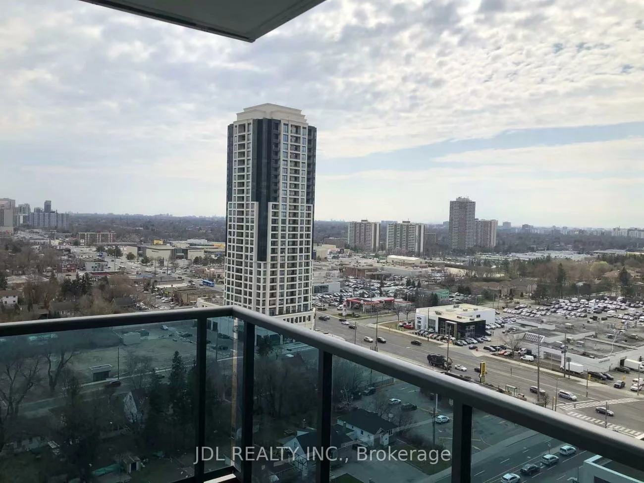 7167, Yonge, Grandview, Markham