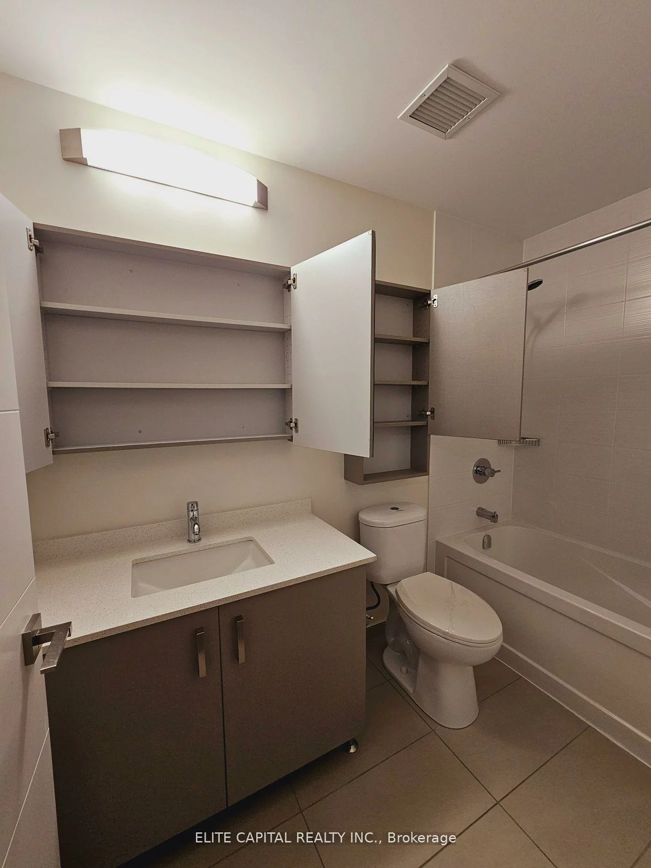 28, Uptown, Unionville, Markham