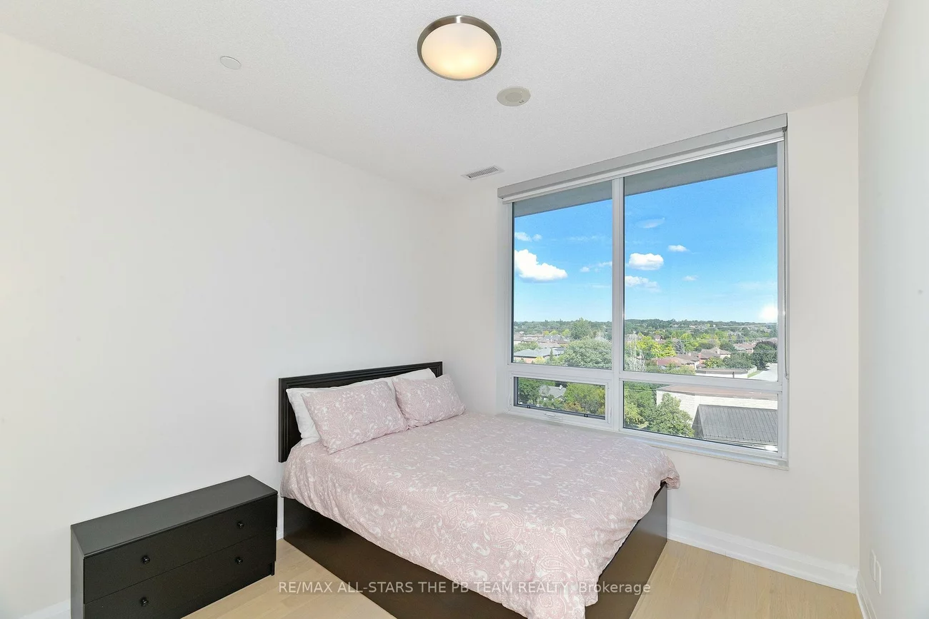 25, Water Walk, Unionville, Markham