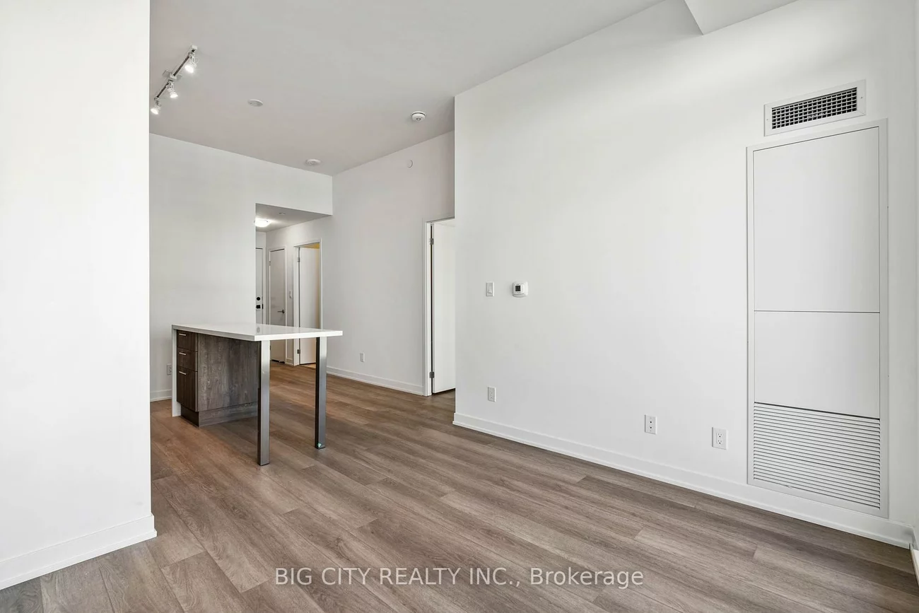 8119, Birchmount, Unionville, Markham