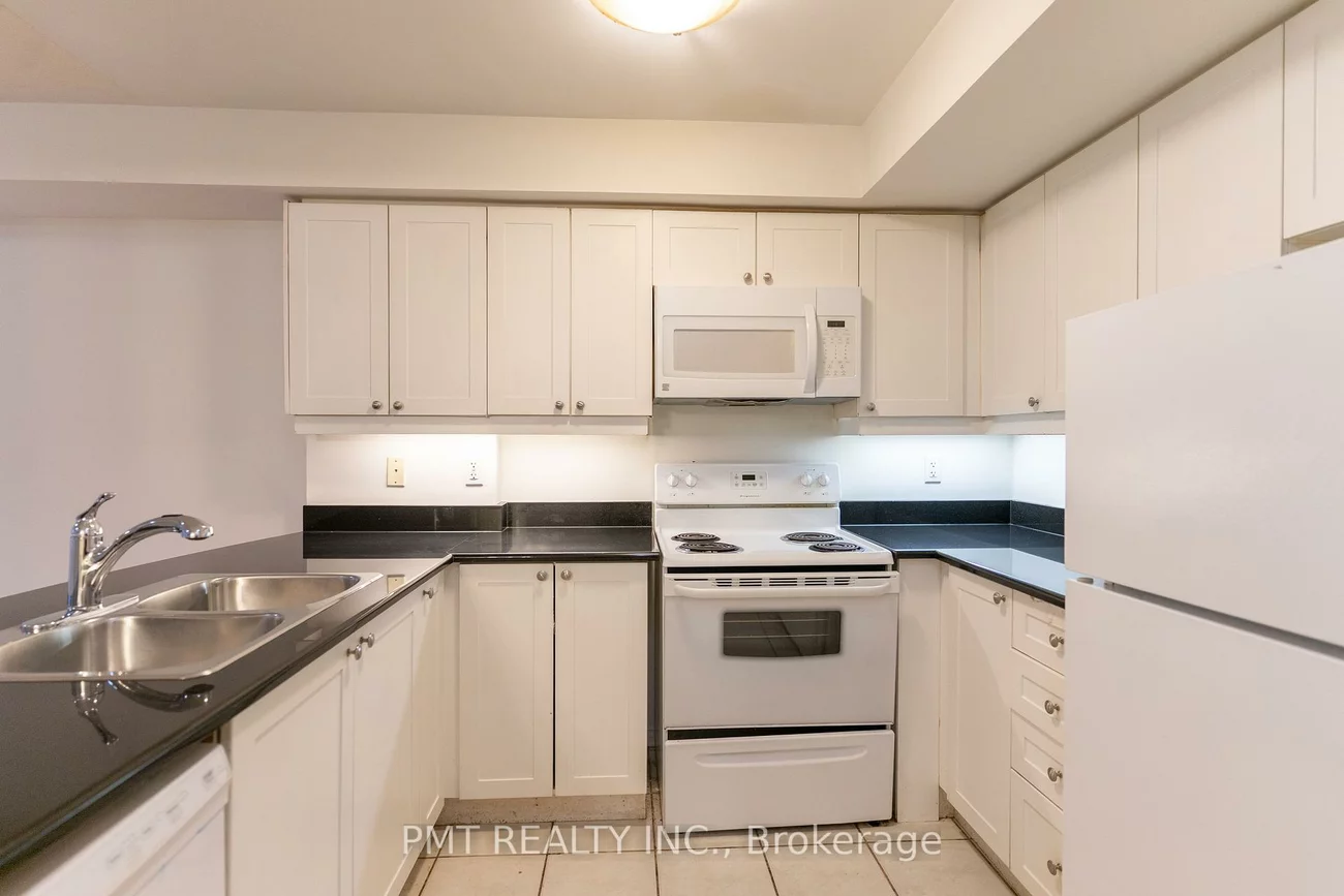 316, John, Aileen-Willowbrook, Markham