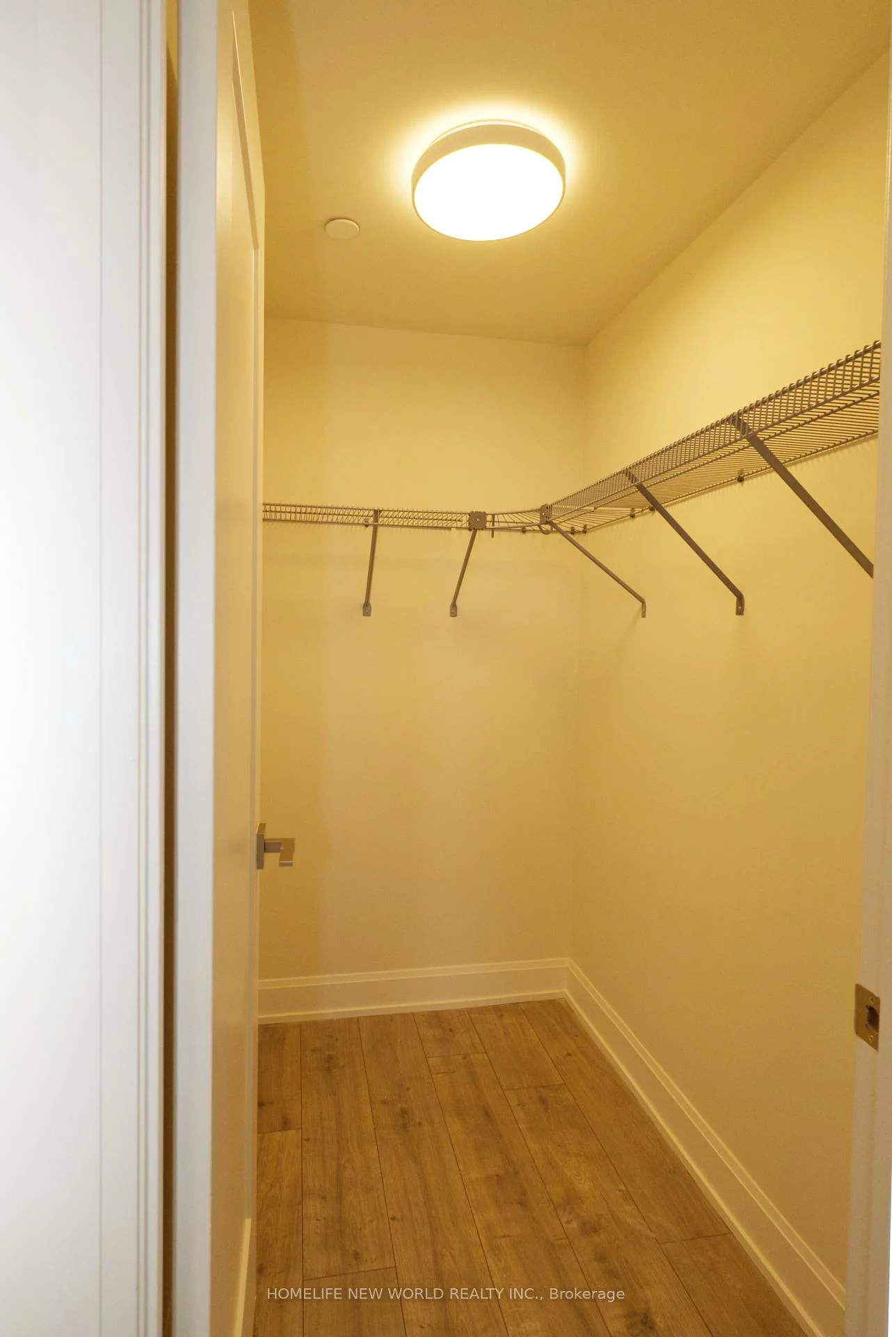 18, Water Walk, Unionville, Markham