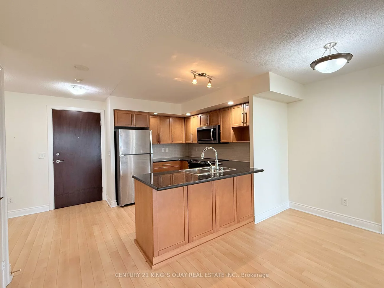 23, Cox, Unionville, Markham