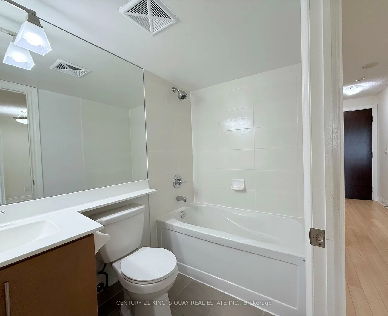 23, Cox, Unionville, Markham