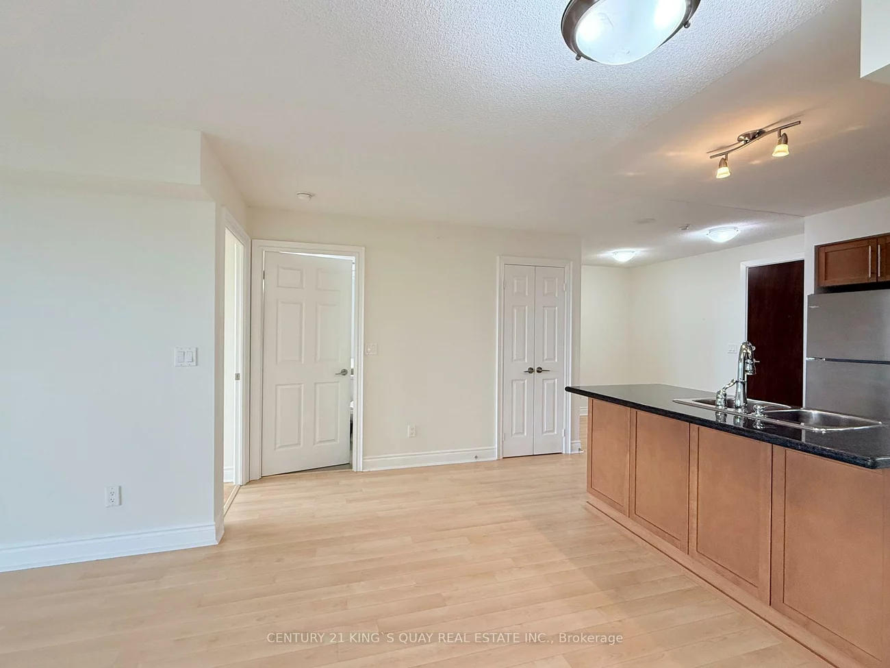 23, Cox, Unionville, Markham