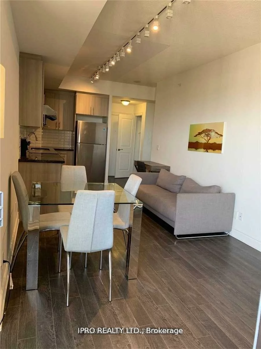 99, South Town Centre, Unionville, Markham