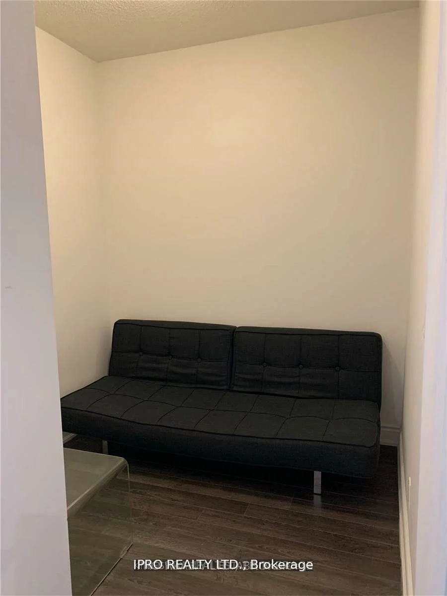 99, South Town Centre, Unionville, Markham