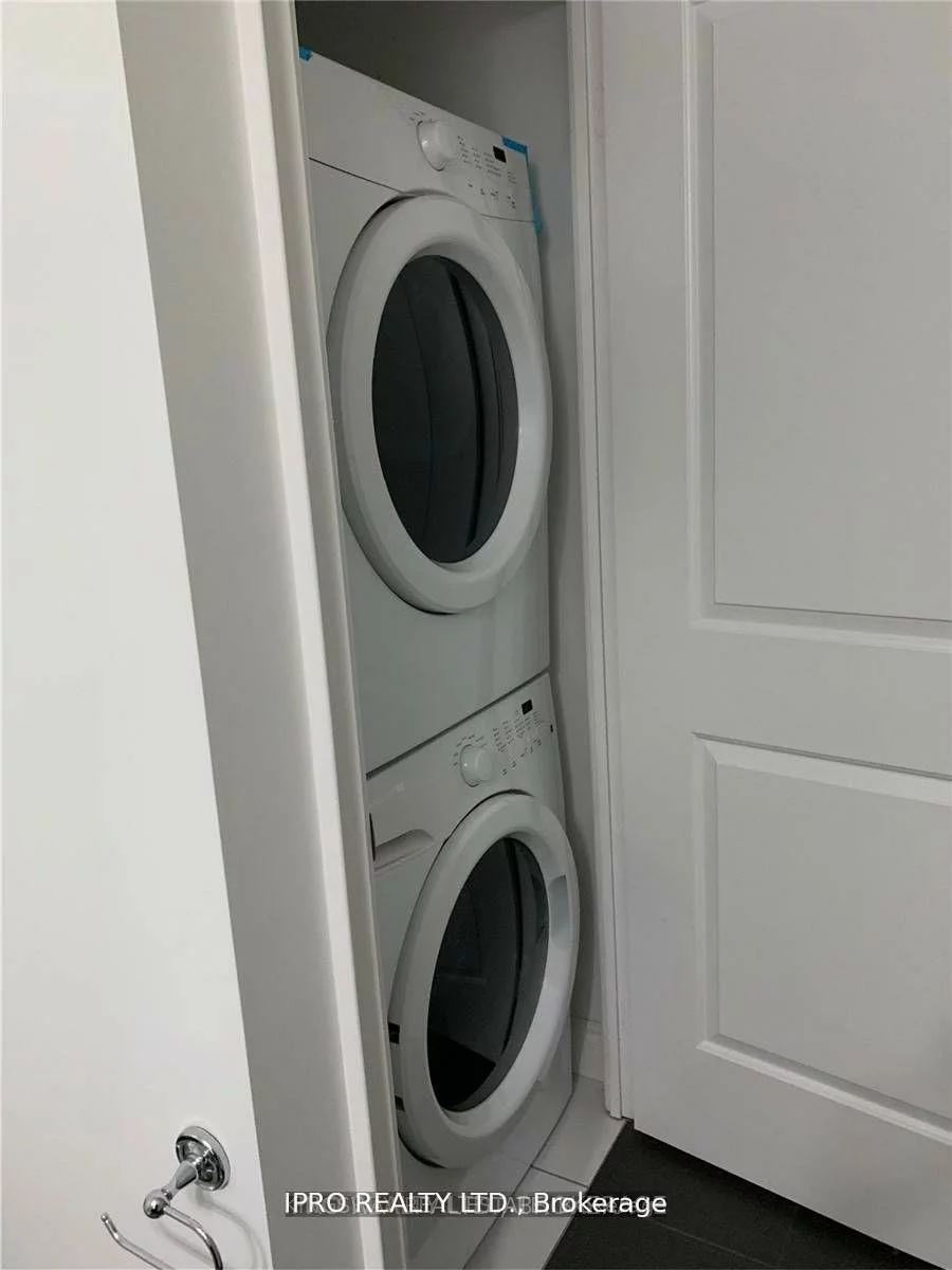 99, South Town Centre, Unionville, Markham