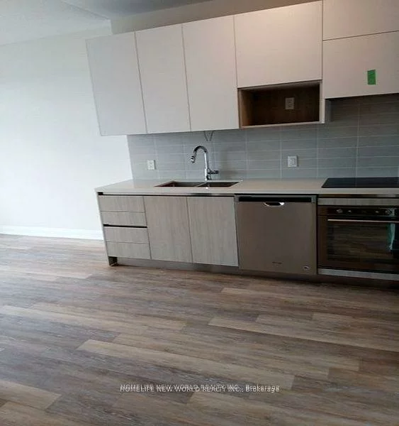 15, Water Walk, Unionville, Markham