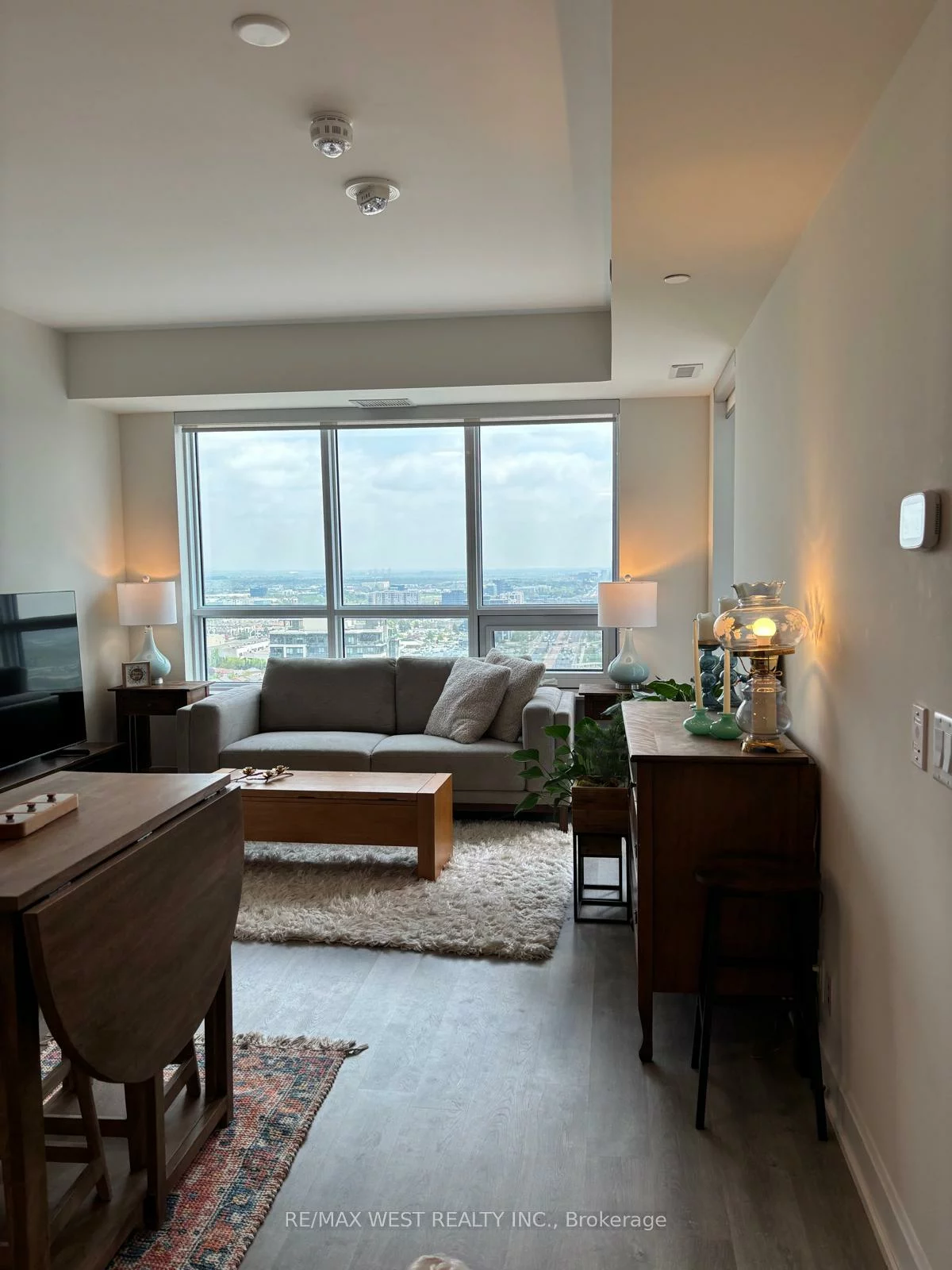 38, Gandhi, Commerce Valley, Markham