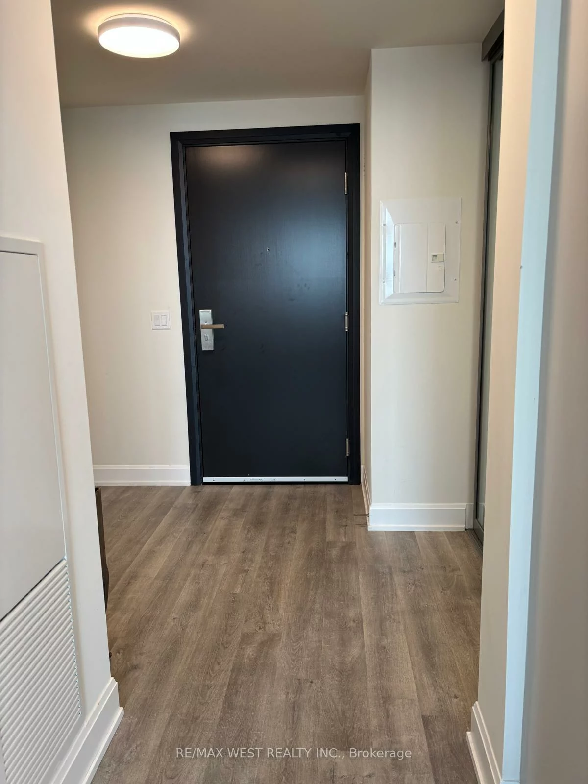 38, Gandhi, Commerce Valley, Markham