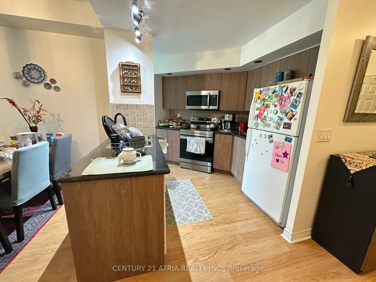 33, Cox, Unionville, Markham