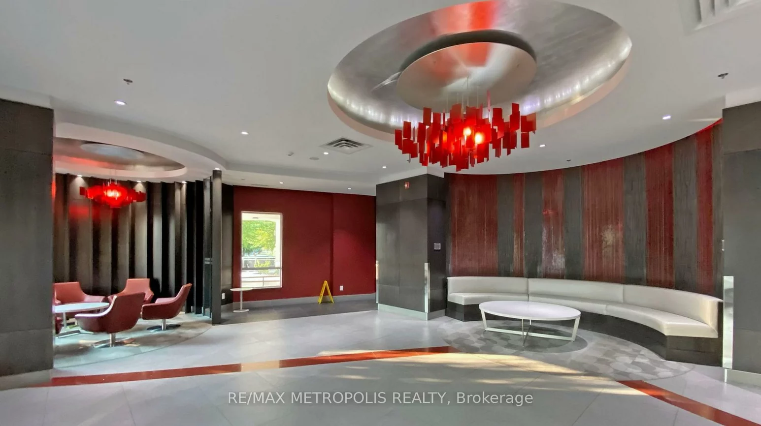 540, Bur Oak, Berczy, Markham
