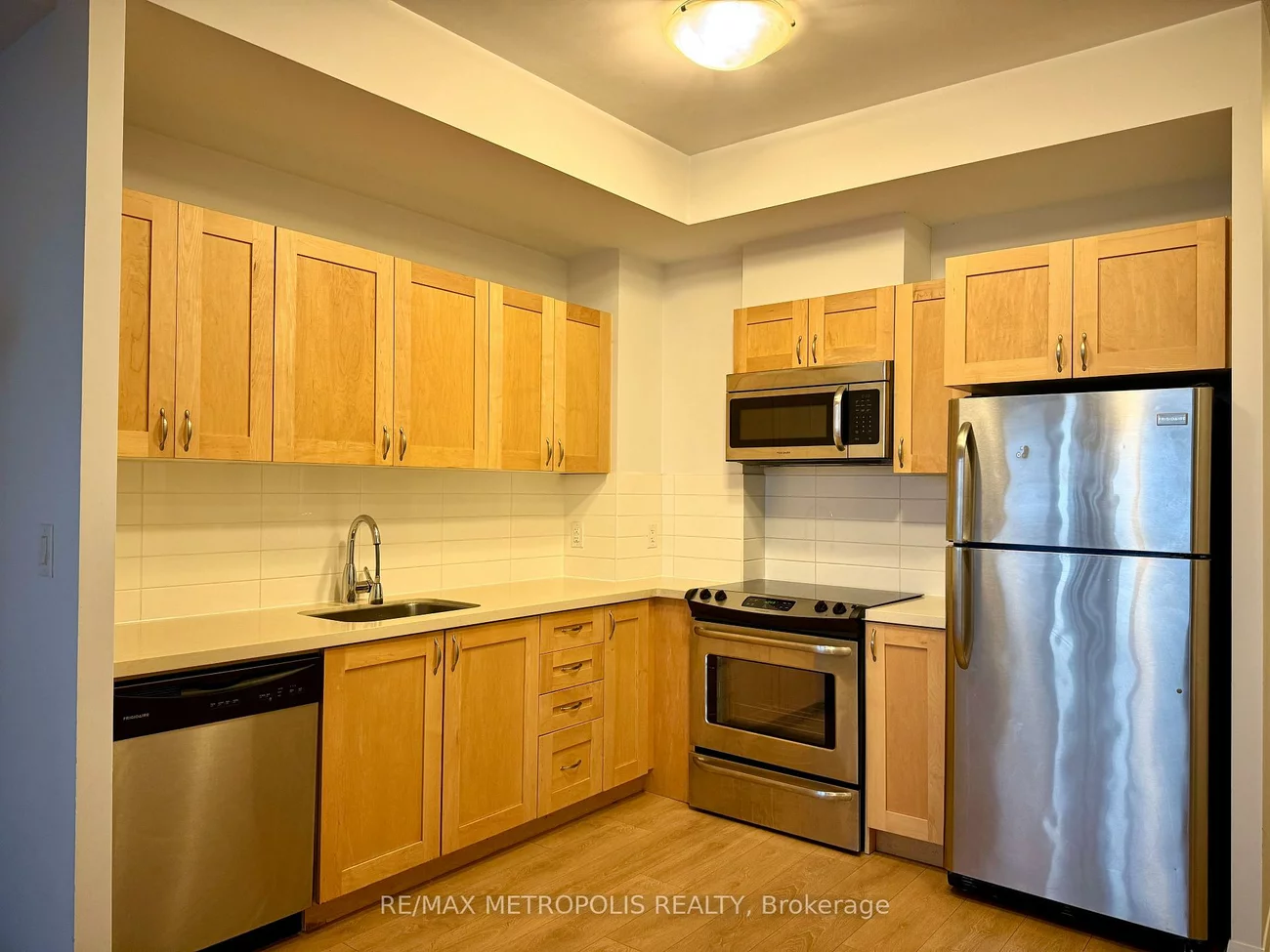 540, Bur Oak, Berczy, Markham