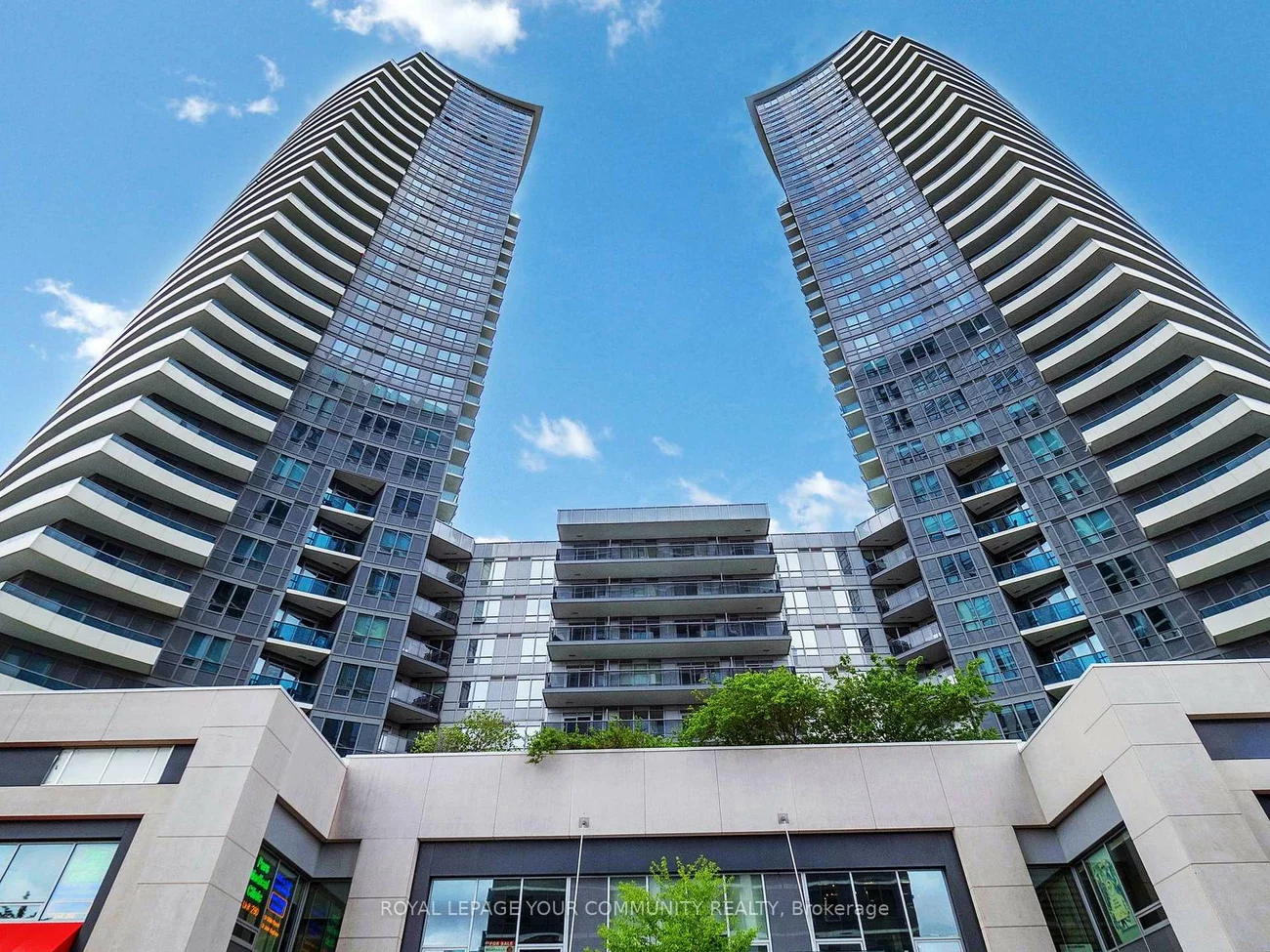 7171, Yonge, Thornhill, Markham
