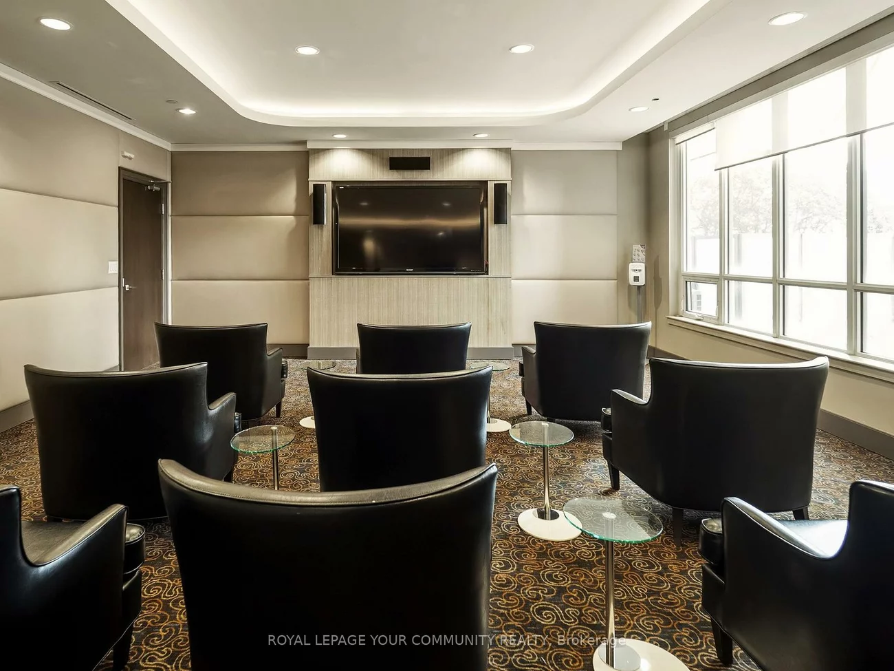 7171, Yonge, Thornhill, Markham