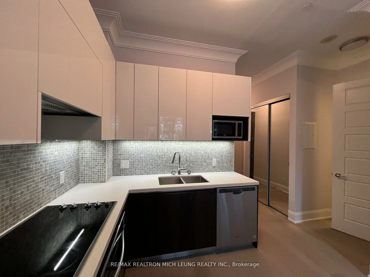 25, Water Walk, Unionville, Markham