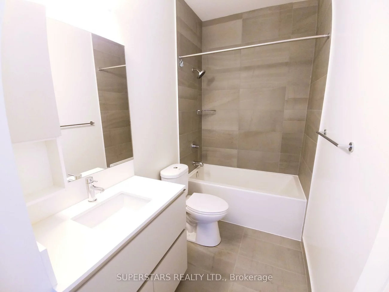 15, Water Walk, Unionville, Markham